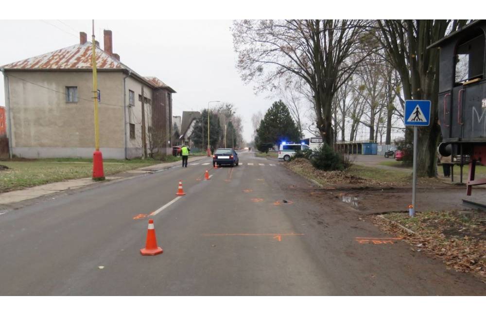 60-ročného chodca z okresu Trebišov zachytilo auto, zraneniam po prevoze do nemocnice podľahol