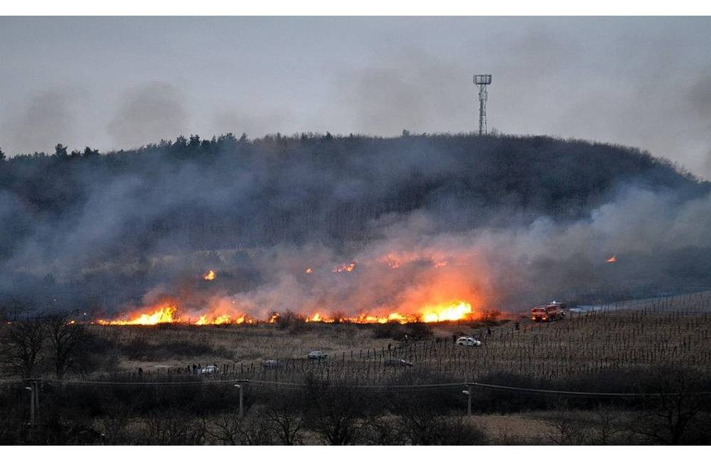 Vypaľovanie trávy v ostatných troch mesiacoch spôsobilo 217 požiarov, najviac v Košickom kraji