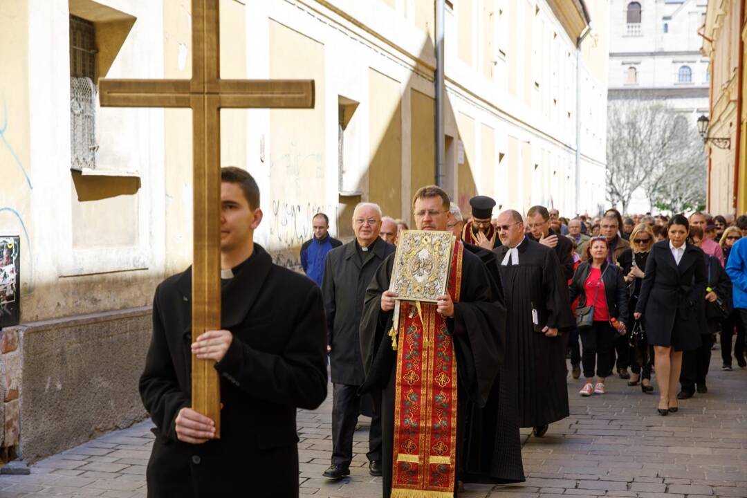 V Košiciach a Michalovciach sa bude konať Ekumenický pašiový sprievod. Všetci sú srdečne vítaní