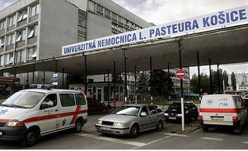 V Univerzitnej nemocnici L. Pasteura v Košiciach bezplatné parkovisko vodiči zneužívajú