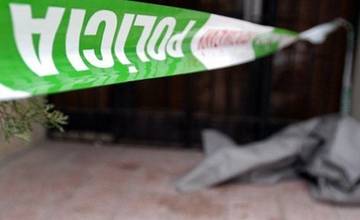 V byte na Triede SNP bola nájdená žena bez známok život, hasiči sa do bytu dostali cez okno