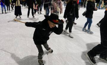 Obyvatelia mestskej časti Košíc môžu cez jarné prázdniny korčuľovať zadarmo