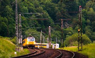 Vlaky v Košickom kraji čakajú obmedzenia. Dôvodom je modernizácia trate