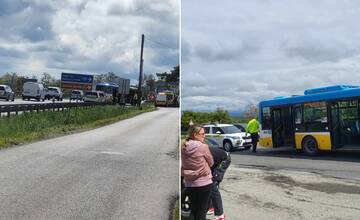 Na Pereši havaroval autobus. Zraniť sa malo niekoľko cestujúcich