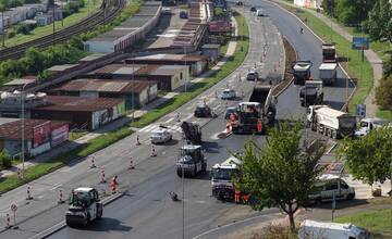 MAPA: Práce na Jantárovej ešte nekončia, pre vodičov platia nové dopravné obmedzenia