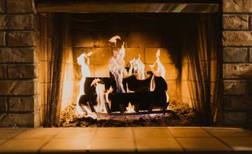 Kúrite drevom? Vyhnite sa riziku požiaru! Poradíme vám, ako na to