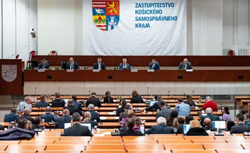 Viaceré stredné školy čaká zlučovanie, rozhodol Košický samosprávny kraj. Dotkne sa to aj tej vašej školy?