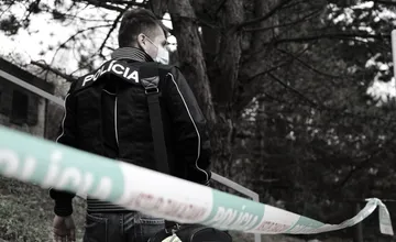 V areáli košickej nemocnice našli cez víkend mŕtveho muža so strelnými poraneniami