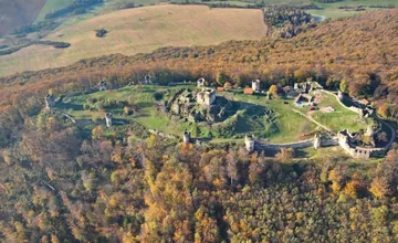 Svetlá hradov v Prešovskom a Košickom kraji opäť zažiaria. Noc hradných zrúcanín vytvorí svetelnú reťaz