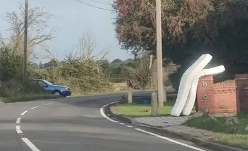 Gemerčanov pobavili matrace s pamäťovou penou, náhodná fotka z ciest rozosmiala tisíce ľudí