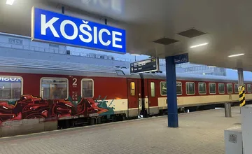 Cestujete pravidelne medzi Košicami a Bratislavou? Od februára si pripravte pevné nervy, cesta expresmi sa predĺži