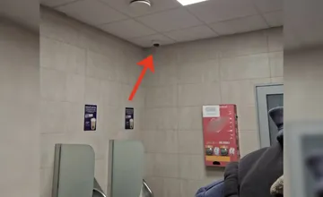 Kamera na pánskych toaletách na košickej stanici vyvolala paniku, jej prevádzkovateľ teraz reaguje