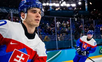 Košičan Slafkovský hviezdou olympiády aj bez medaily, v All-Star tíme zažiaril po boku Američanov