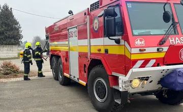 V Silickej Brezovej vypukol požiar v rodinnom dome, na miesto smerujú hasičské autá z Rožňavy