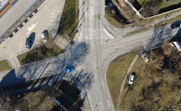 Kolóny na Kostolianskej ceste má pomôcť vyriešiť kruhový objazd, hotový by mal byť počas letných prázdnin