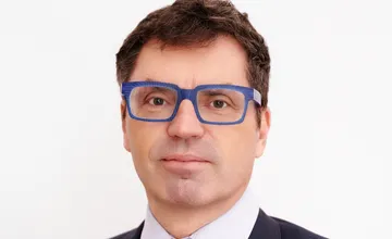 Progresívne Slovensko chce obsadiť starostovskú stoličku v Starom Meste. O hlasy Košičanov zabojuje Igor Holéczy