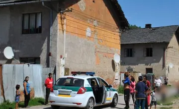 Ďalšia bitka na Spiši, vzduchom lietali mačety, sekery a lopaty. Malé dieťa skončilo v kritickom stave v nemocnici