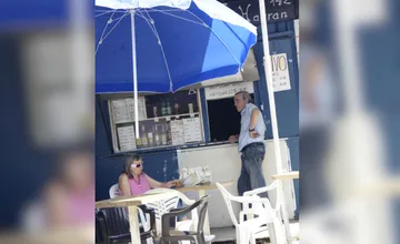 Stará fotografia z košického blšáku odhalila dávnu minulosť, pamätáte si ešte na langoš za 60 centov?