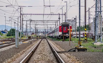 Pri Košiciach prerušili vlakovú dopravu, došlo k mimoriadnej udalosti