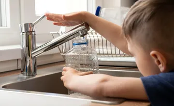 Východniari, nepozdáva sa vám voda z vašej studne? Nechajte si ju bezplatne otestovať na tomto mieste