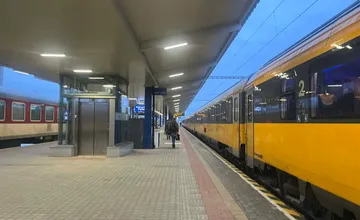 Východniarom budú robiť vrásky na čele výluky vlakov. Kde a kedy budete musieť prestúpiť na autobusy?