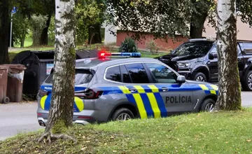 Protikorupčná jednotka zasahovala v Košiciach a Rožňave, v rámci akcie Databáza vykonali prehliadky viacerých priestorov