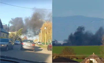 VIDEO: Hustý čierny dym nad Trebišovom videli aj z okolitých dedín, horieť začalo v areáli priemyselného objektu