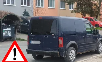 Po košickom Juhu sa pohybuje tmavomodrý Ford, obyvatelia si všimli, že jeho posádka si obzerá garáže aj zaparkované autá
