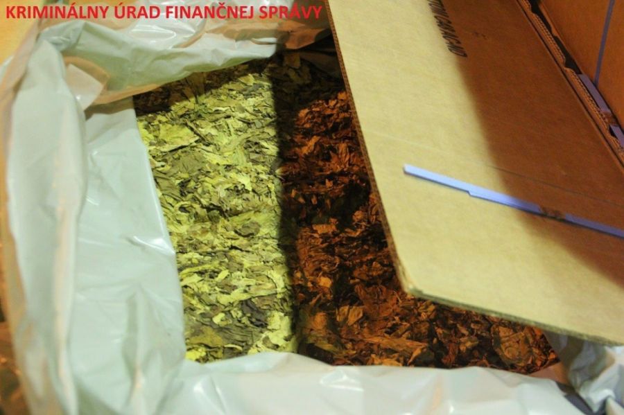 V Sobranciach našli takmer deväť ton tabaku, foto 3