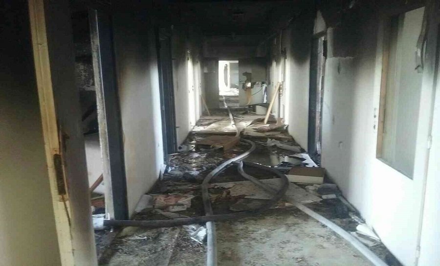 Požiar administratívnej budovy Nad Jazerom, foto 4