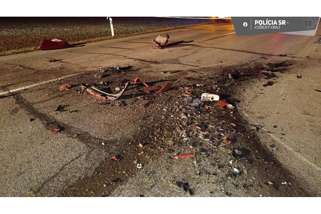 FOTO: Dopravná nehoda medzi mestami Kráľovský Chlmec a Veľké Kapušany, foto 3