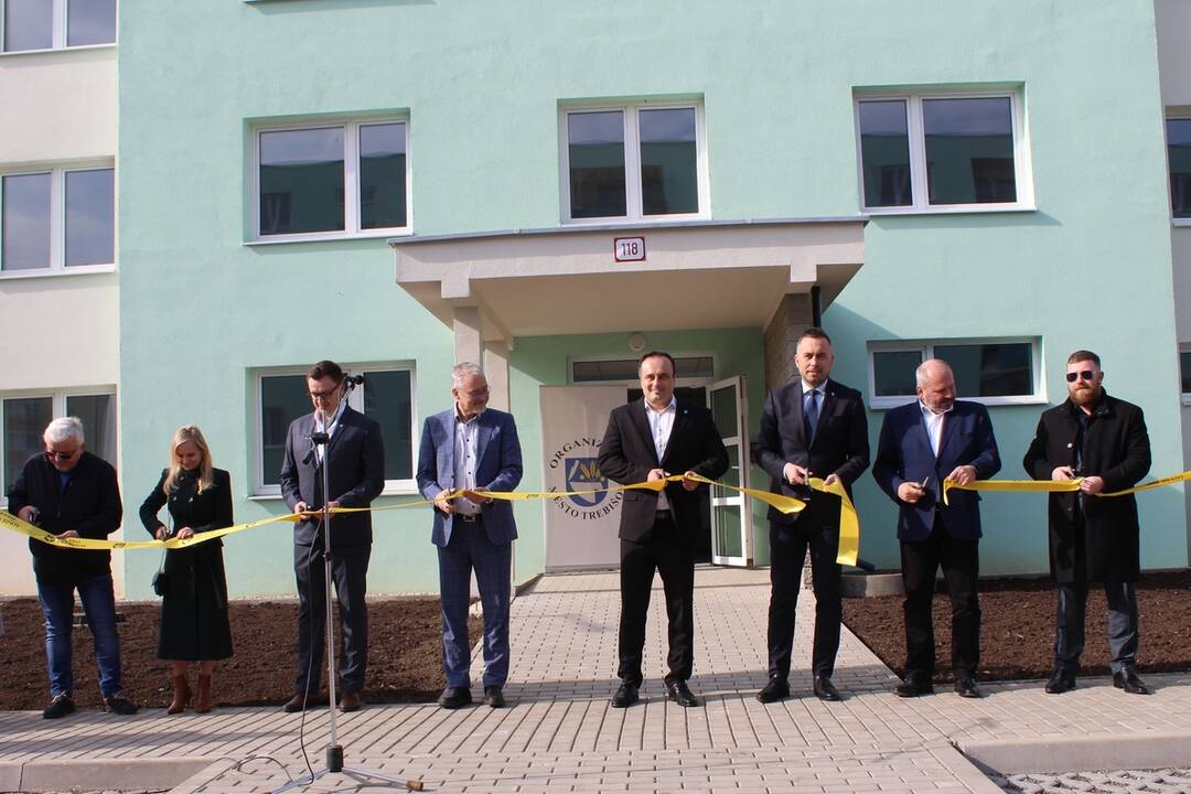 FOTO: V Trebišove postavili nové nájomné byty, foto 10