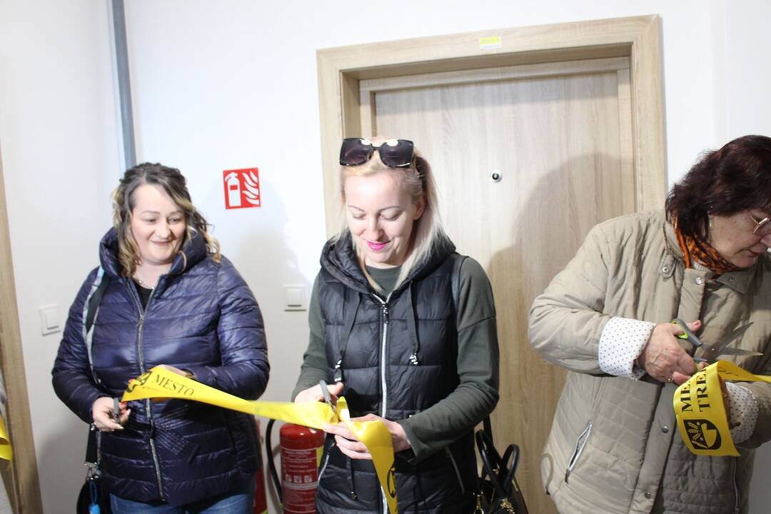 FOTO: V Trebišove postavili nové nájomné byty, foto 15