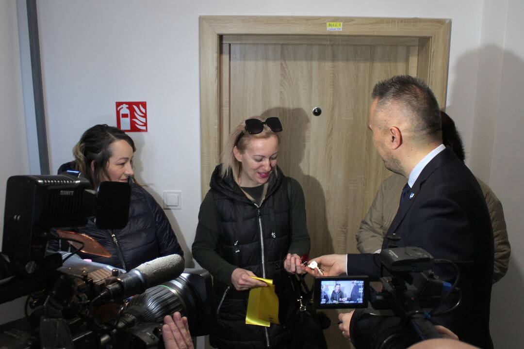 FOTO: V Trebišove postavili nové nájomné byty, foto 17