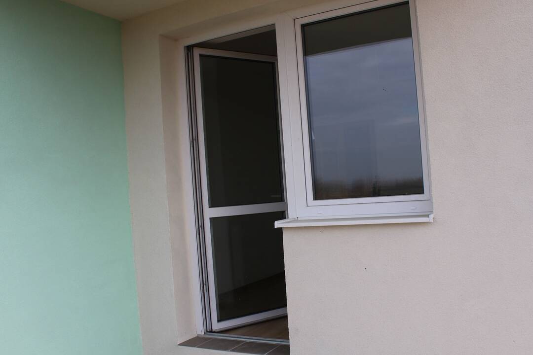 FOTO: V Trebišove postavili nové nájomné byty, foto 23