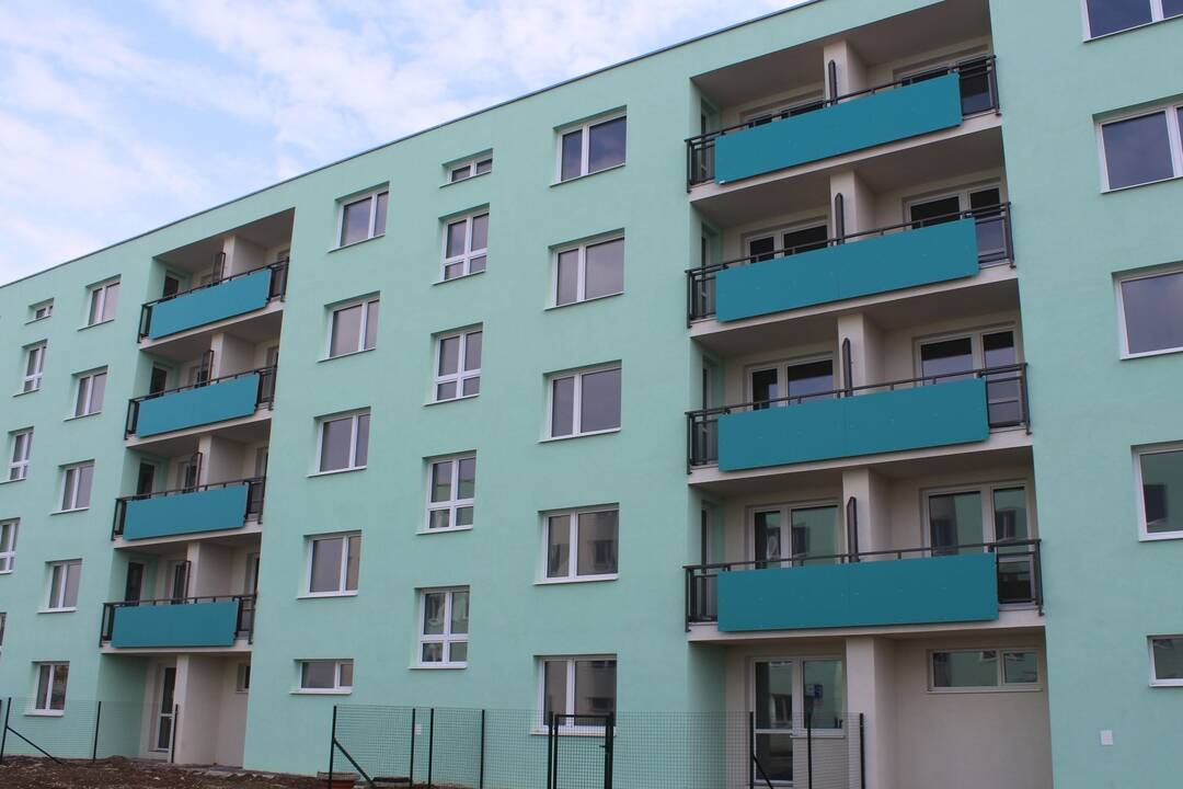 FOTO: V Trebišove postavili nové nájomné byty, foto 19