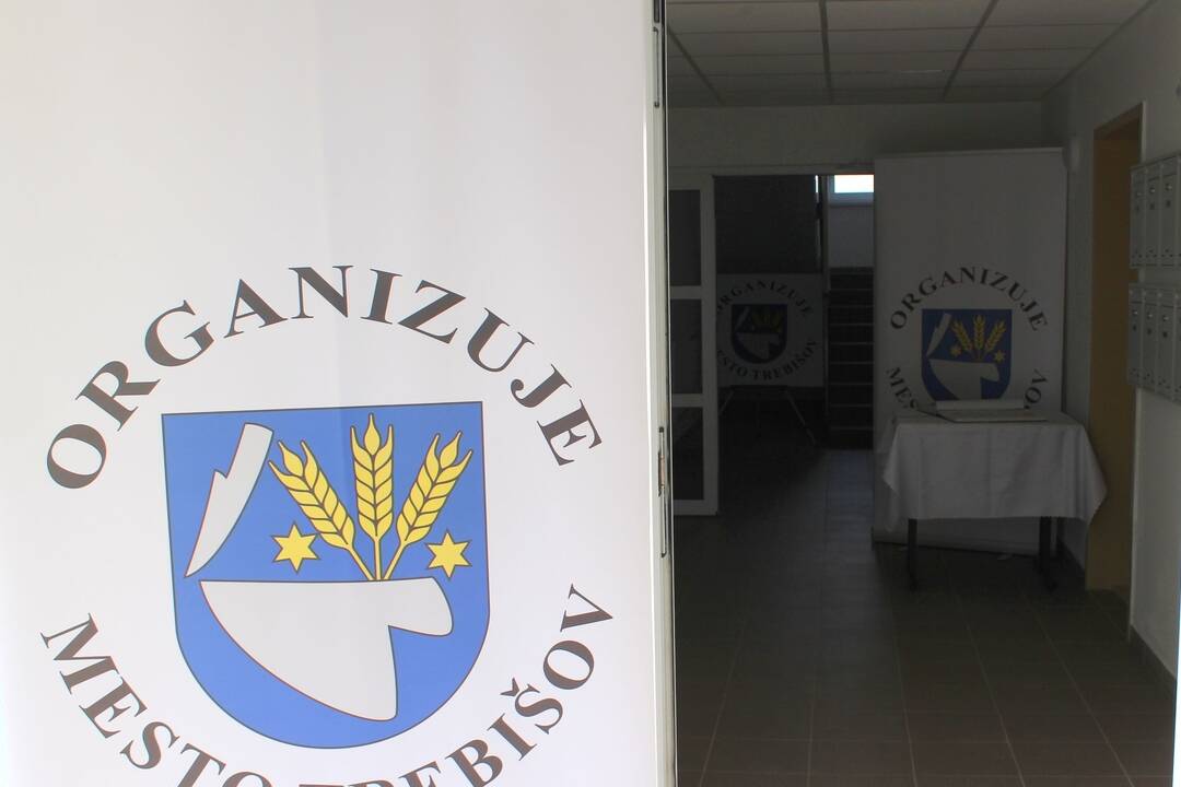 FOTO: V Trebišove postavili nové nájomné byty, foto 27