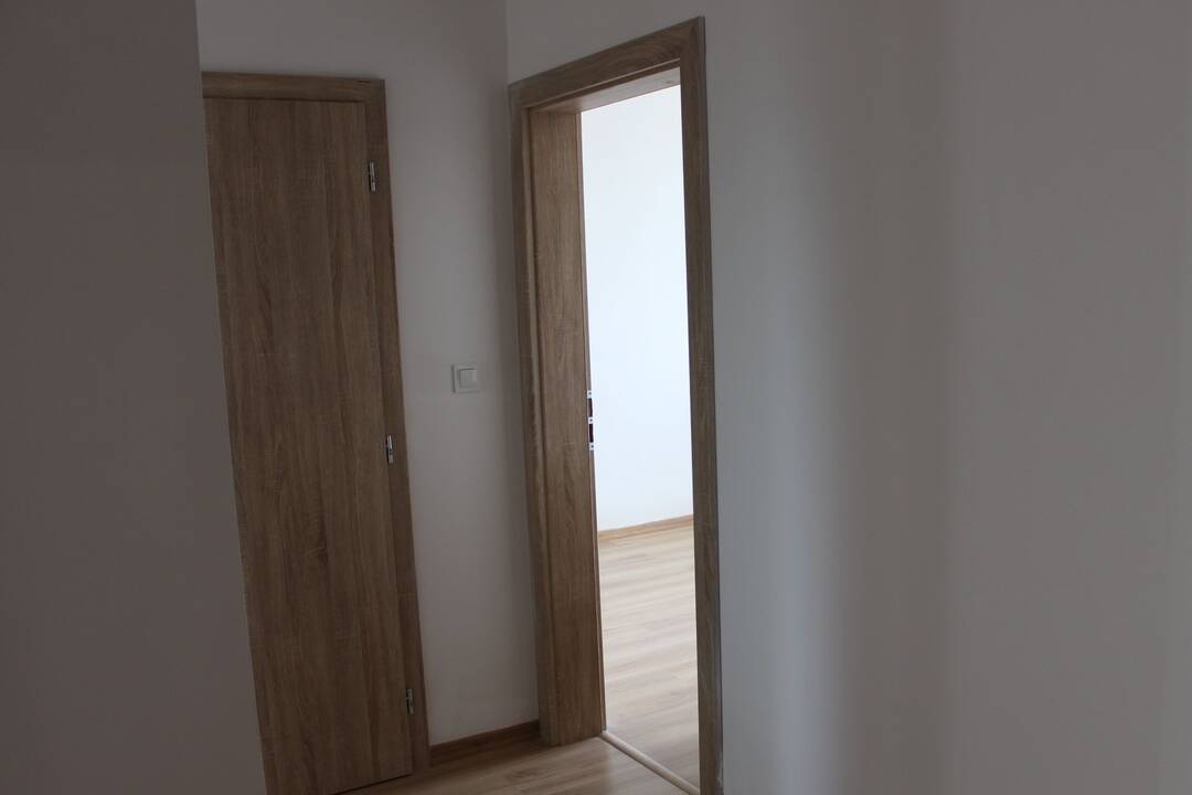 FOTO: V Trebišove postavili nové nájomné byty, foto 11