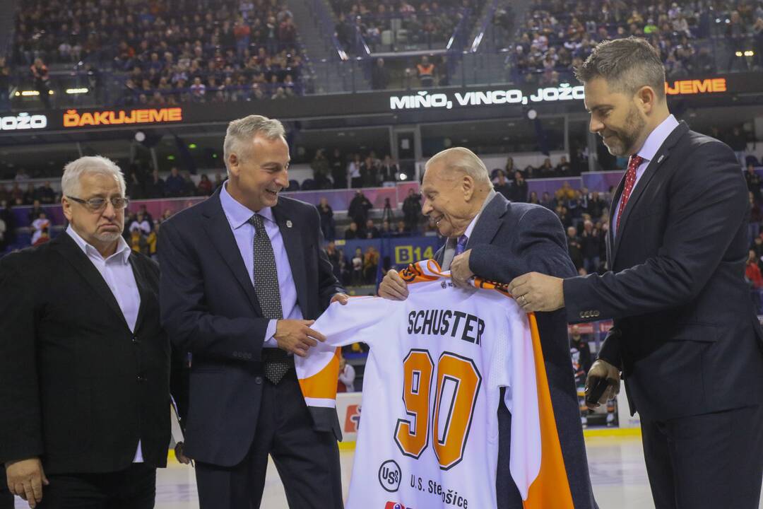 FOTO: Bratov Lukáčovcov uviedli do Siene slávy, foto 12