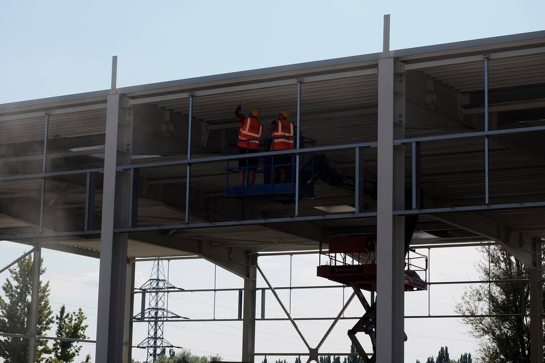 FOTO: Nová športová hala na Základnej a materskej škole Železiarskej 4 v Košiciach, foto 12