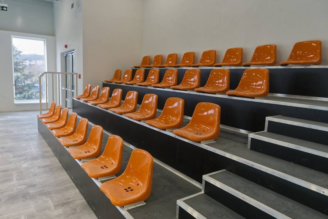 FOTO: Nová športová hala na Základnej a materskej škole Železiarskej 4 v Košiciach, foto 35