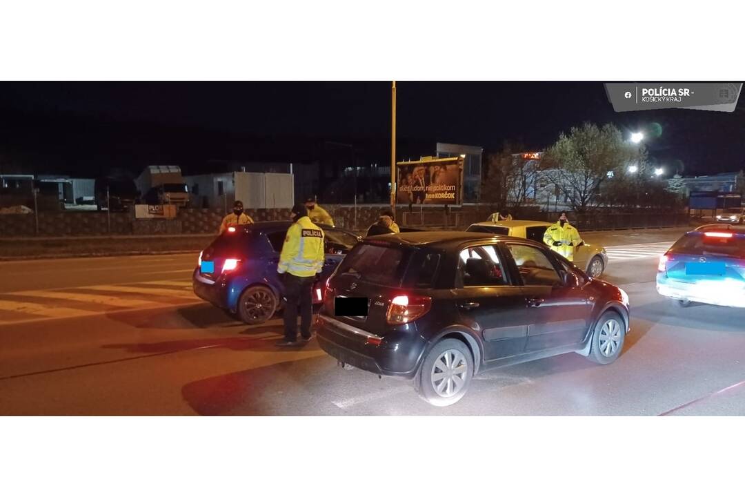 FOTO: Policajná akcia v Dobšinej a na Sídlisku KVP, foto 3