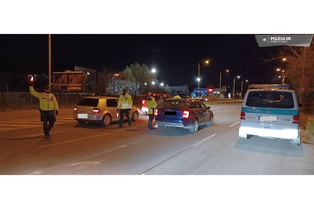 FOTO: Policajná akcia v Dobšinej a na Sídlisku KVP, foto 4