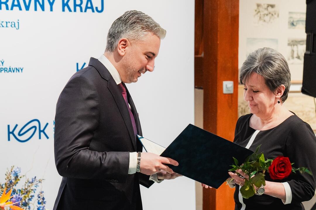 FOTO: Košická župa ocenila prácu košických pedagógov, foto 17
