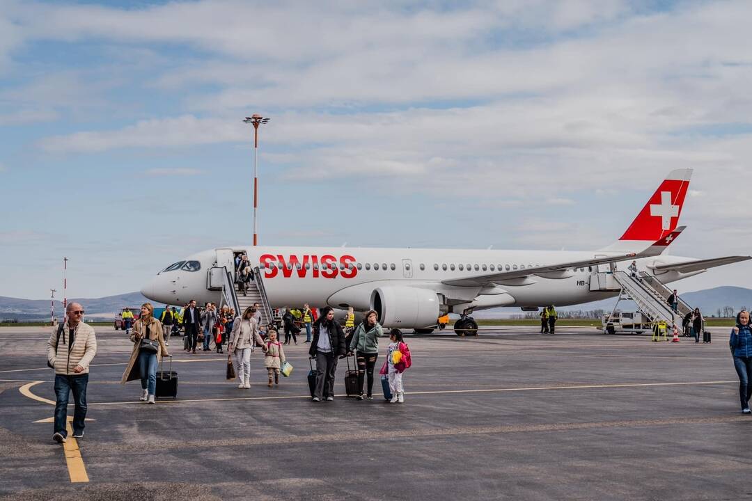 FOTO: Slávnostný prvý let z Zürichu do Košíc, foto 7