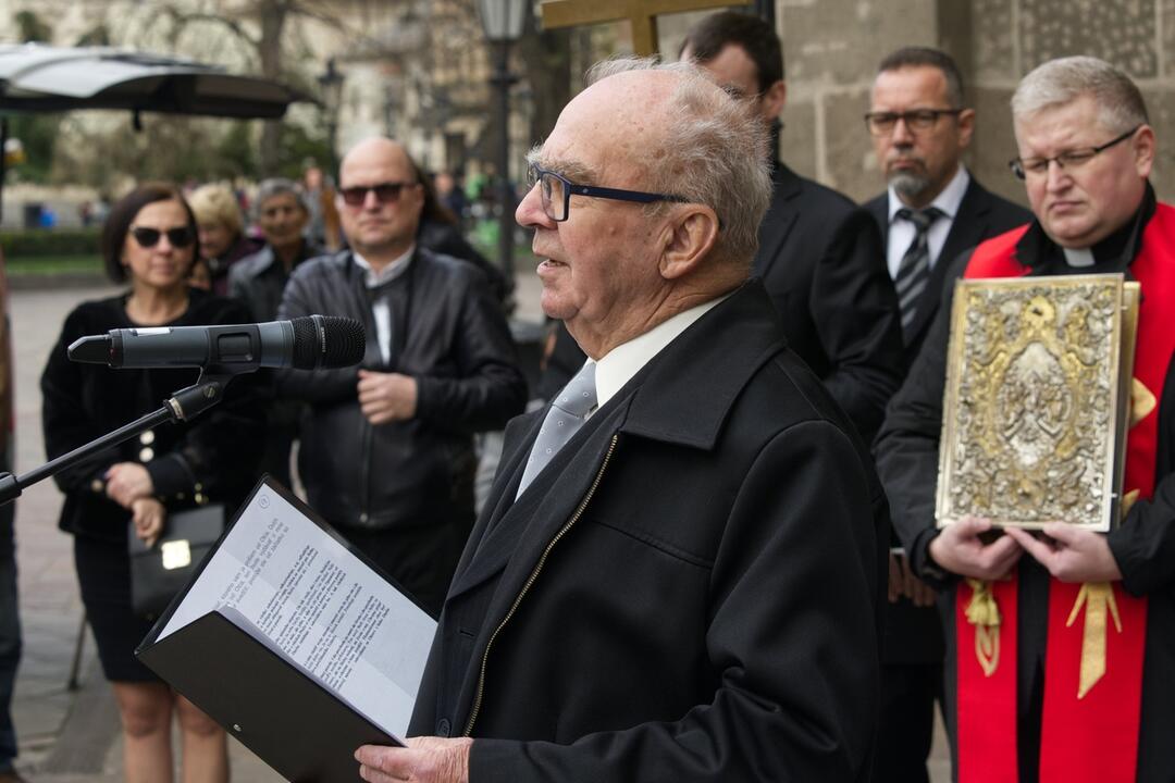 FOTO: 30. Ekumenický pašiový sprievod v Košiciach, foto 9