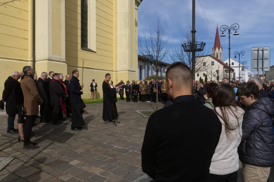 FOTO: 30. Ekumenický pašiový sprievod v Košiciach, foto 10