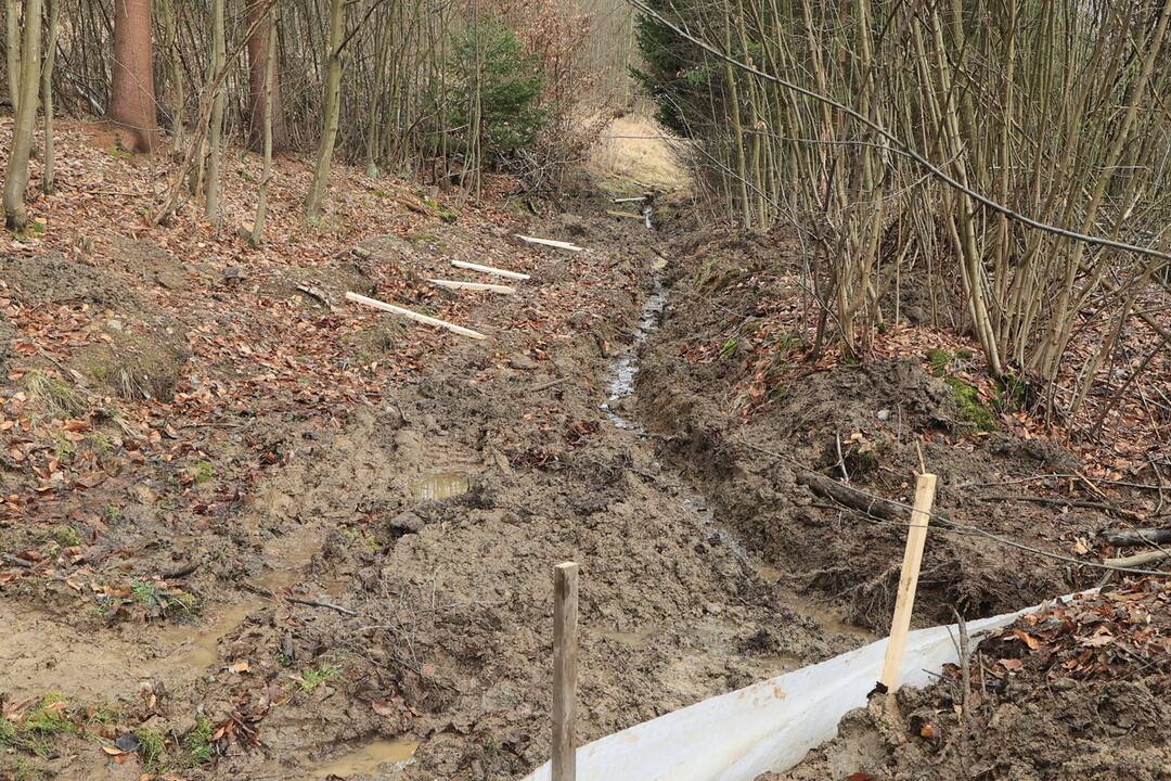 FOTO: Budovanie zábran v Slovenskom raji kvôli migrácii žiab, foto 4