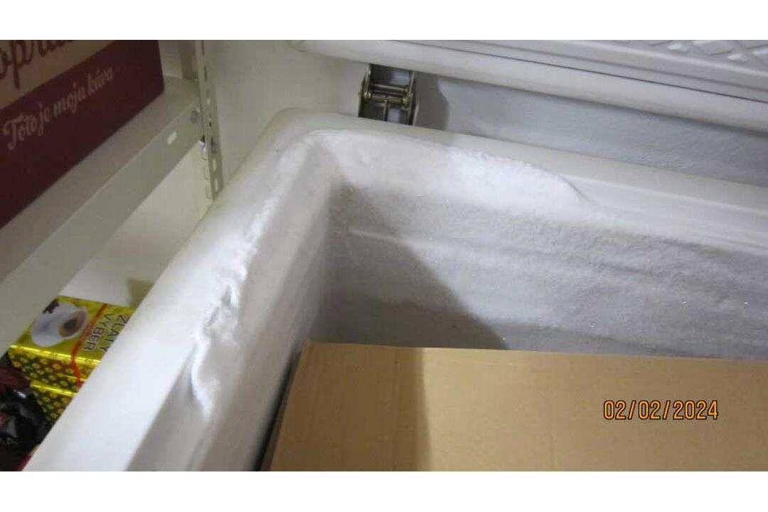 FOTO: Pleseň, exkrementy od hlodavcov aj potraviny po záruke. Toto sú najčastejšie nedostatky prevádzok, foto 12