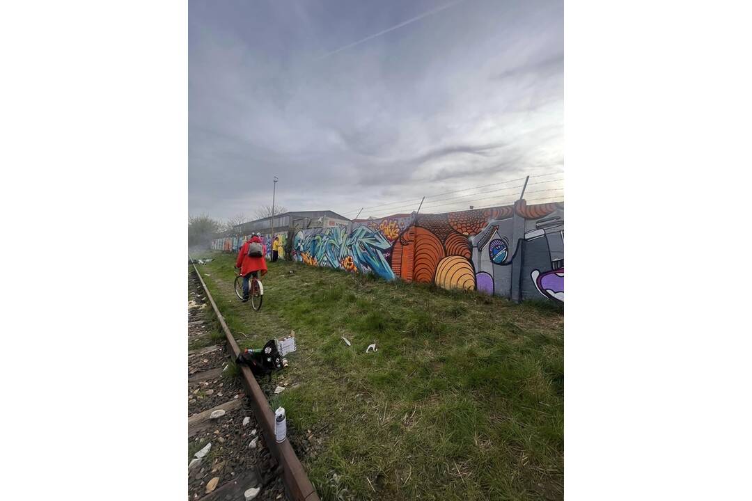 FOTO: Na Juhu vznikla ďalšia graffiti stena, foto 4